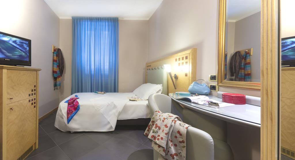 Hotel Nuovo Marghera Мілан Екстер'єр фото